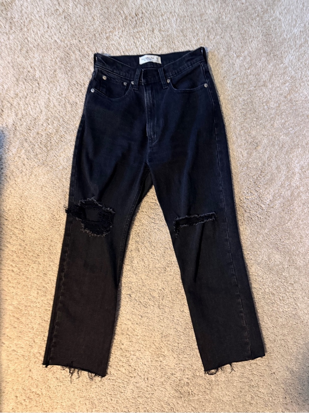 Abercrombie and Fitch women’s black Distressed Straight-Leg ankle Jeans
